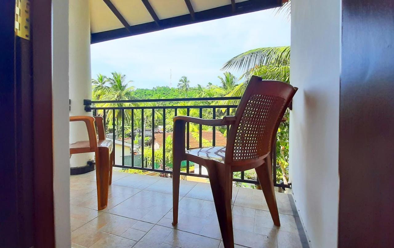 Sea & Greens Apartments Unawatuna Exterior foto